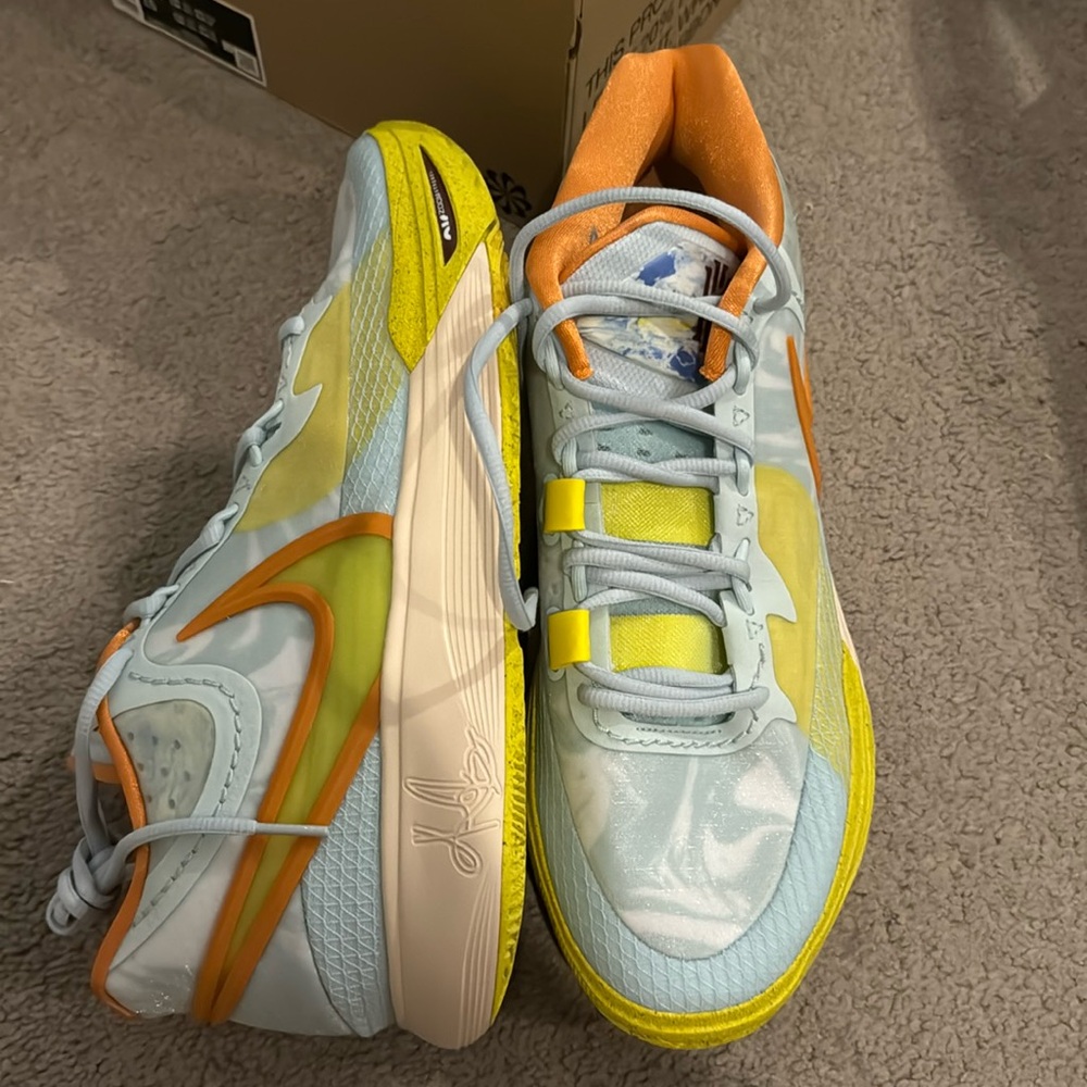 Kyrie Irving 13.5 Nikes